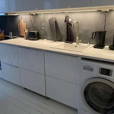 Spacious Bohemian Studio In Trendy Kallio * Helsinki