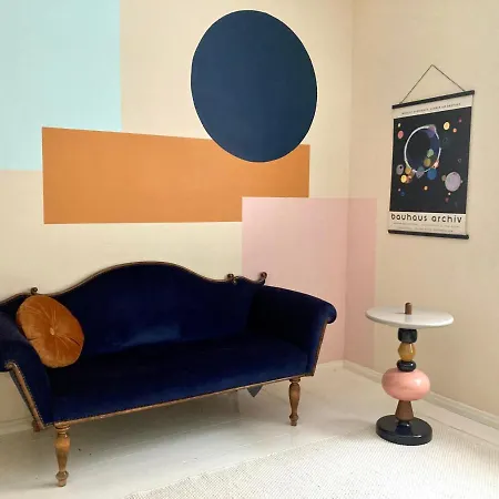 Spacious Bohemian Studio In Trendy Kallio Lägenhet